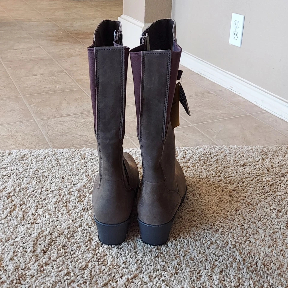 Botas de cuña Eddie Bauer para mujer en verde oliva oscuro talla 11 Foto 4 de 4