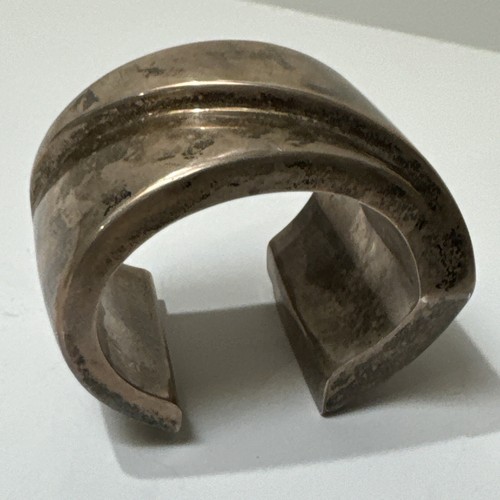 MODERNIST STERLING CUFF BRACELET WIDE HEAVY ABSTRACT SIGNED MYSTERY DESIGNER - Picture 8 of 24