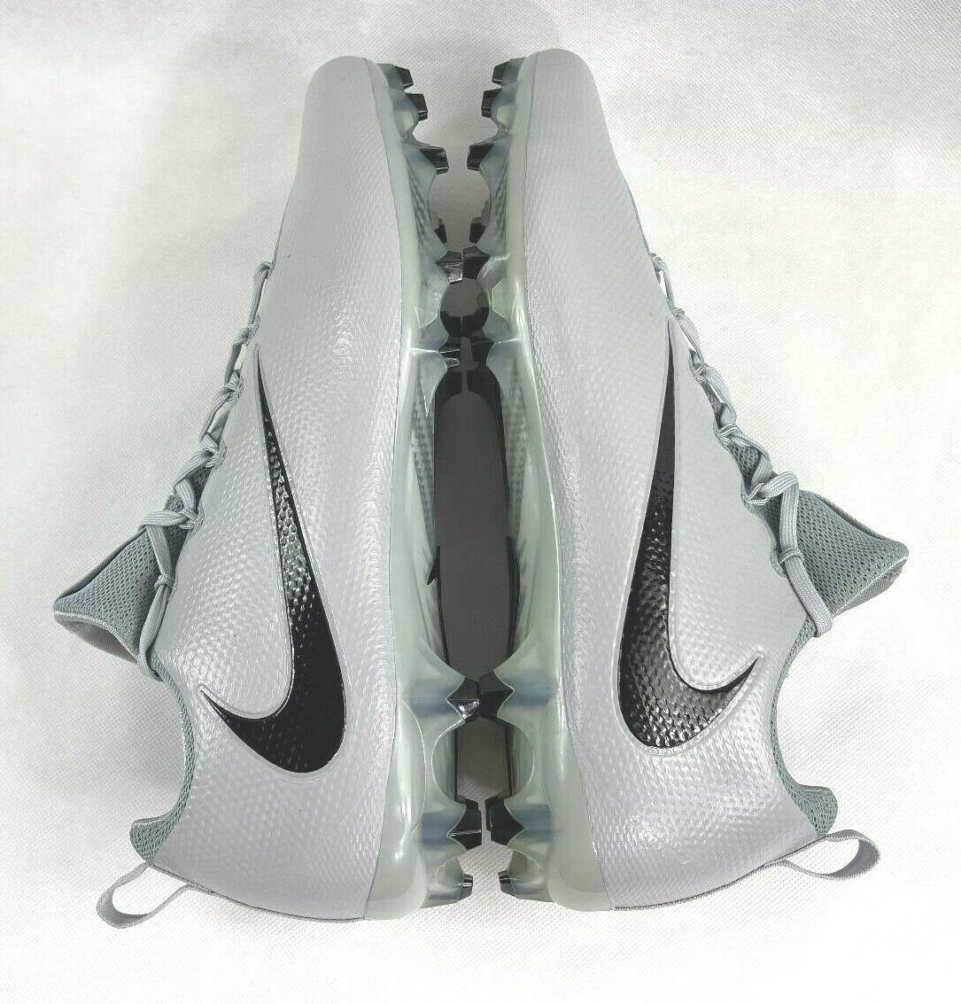 NIKE VAPOR UNTOUCHABLE PRO CF FOOTBALL CLEATS WOLF GREY  display picture 3