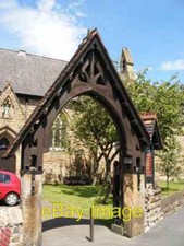 Photo 6x4 St Michael's Church gate Wakefield/SE3320 St Michael's ch c2008