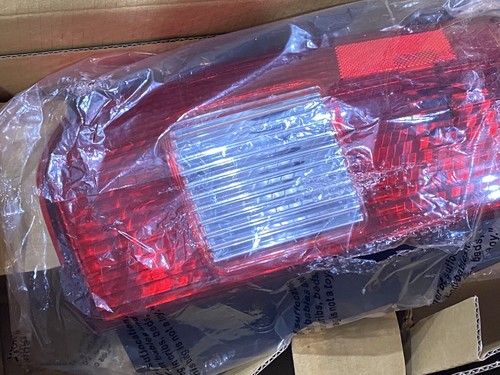 TYC 11-6046-00 Honda CRV Driver Side Replacement Tail Light Assembly - Picture 5 of 8
