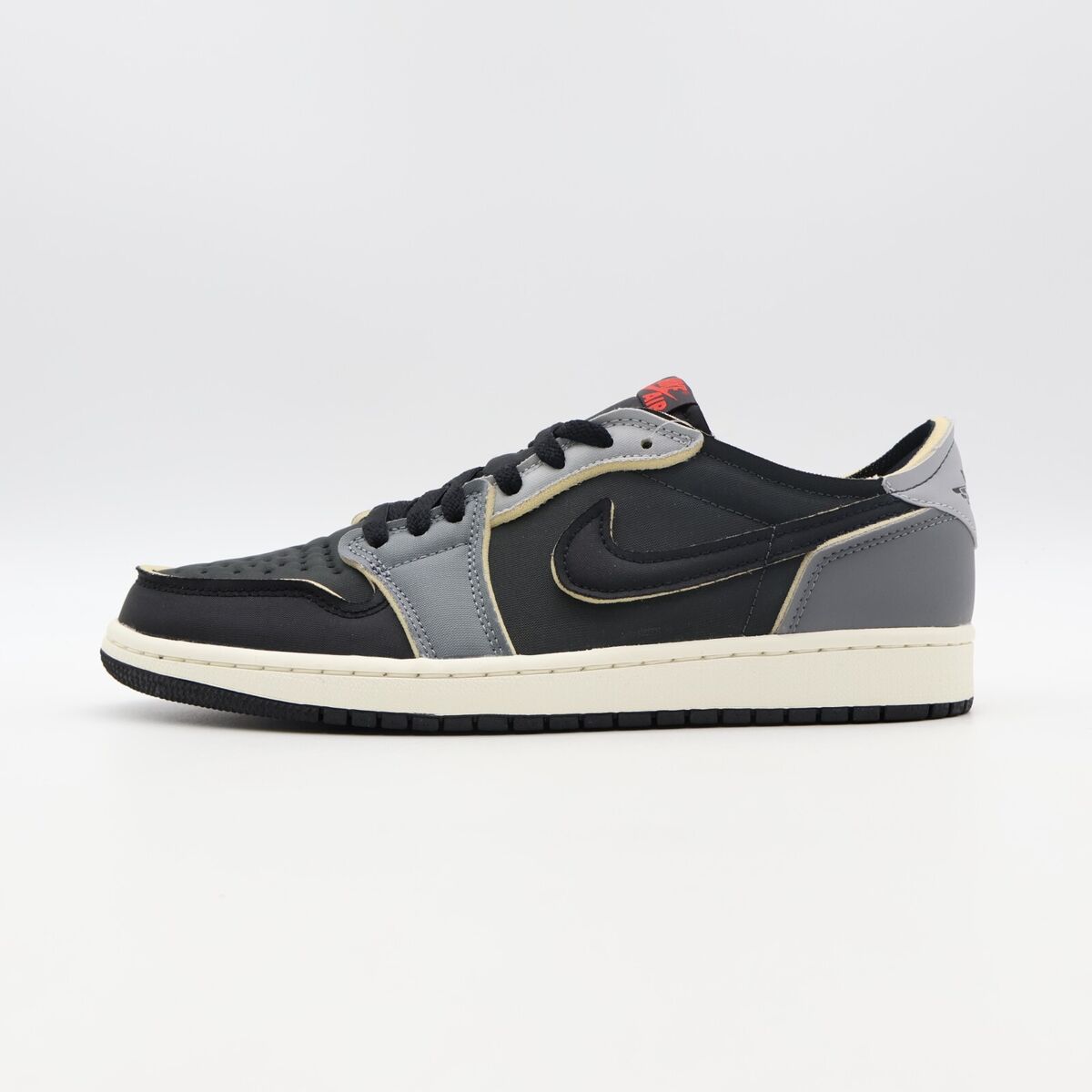 DV0982-006 Nike Air Jordan 1 Low OG EX Black Smoke Grey Sail DV0982-006 Nike Air Jordan 1 Low OG EX Black Smoke Grey Sail
