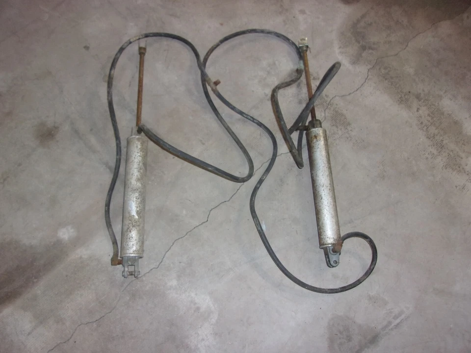 Chrysler 300/Dodge D-500 1957-62/Fury/Desoto Conv cilindros superiores hidráulicos y manguera Foto 3 de 4