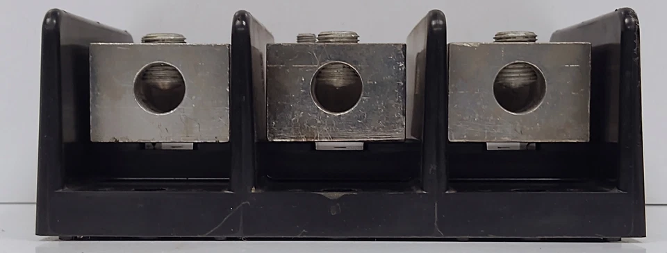 Gould Shawmut 68173 Power Distribution Block - Image 2 of 4