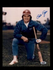 Pete Rose Baseball Cards, Rookie Card and Autographed Memorabilia Guide 40