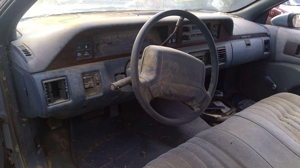 Chevy Caprice 1991 1992 bomba de combustible completa con unidad de envío nivel de gasolina OEM 5,0 L Foto 2 de 4