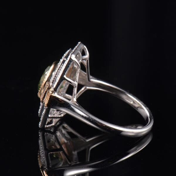 Anillo redondo de diamantes naturales con bisel de turmalina verde de 7,5 mm de oro sólido de 14 K en dos tonos Foto 4 de 4