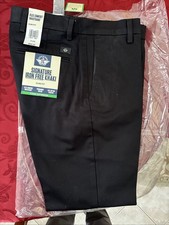 Dockers Signature Iron-Free Stain Defender Slim-Fit Khaki Pants NWT 31x32 Black