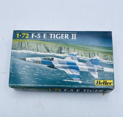 Heller F5 E Tiger II Model Kit 1/72 Scale Unbuilt Open Box