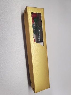 Hot Toys MMS795 Terminator 2 Judgment Day T-800 2.0 1/6 Box with Rose