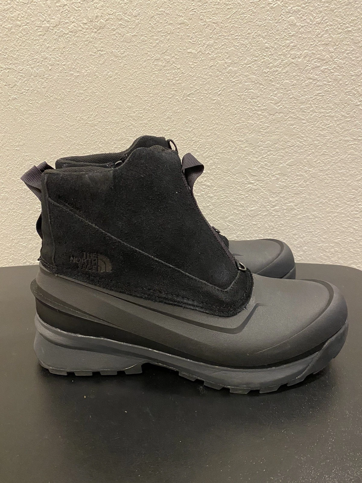The North Face Chilkat V Zip Winter Snow Boot Black Men Size 14 New No Box
Opens in a new window or