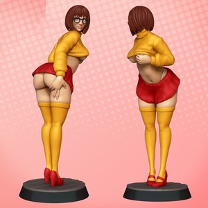Velma Statue | eBay