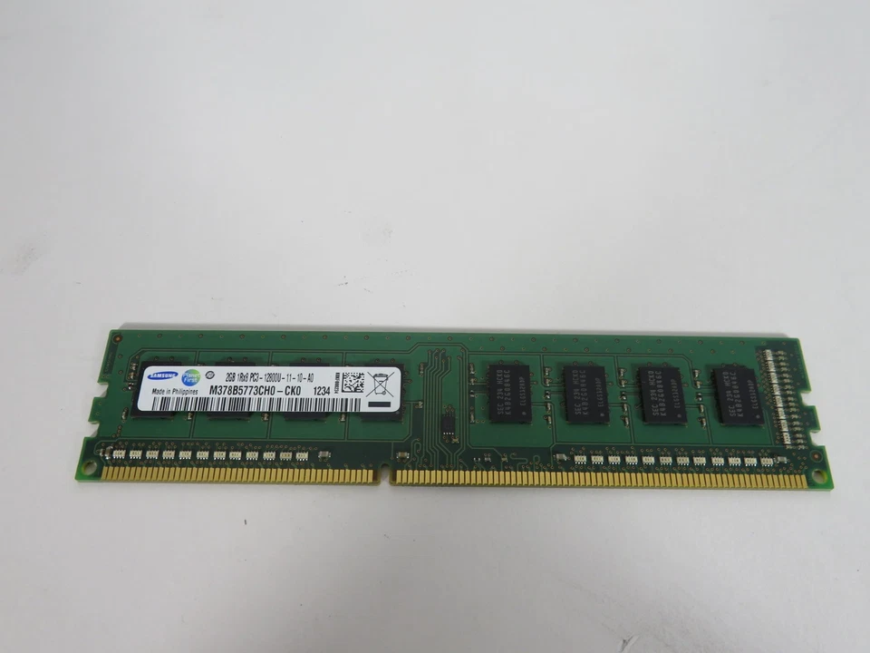 Samsung M378B5773CH0-CK0 240 Pin Memory Chip DDR3 1600mHz 2GB USED - Image 2 of 3