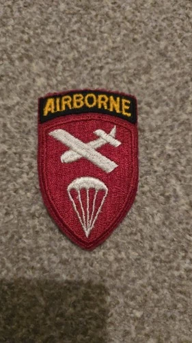 Military WW2 American 101st airborne parachute glider Officer Cloth Badge