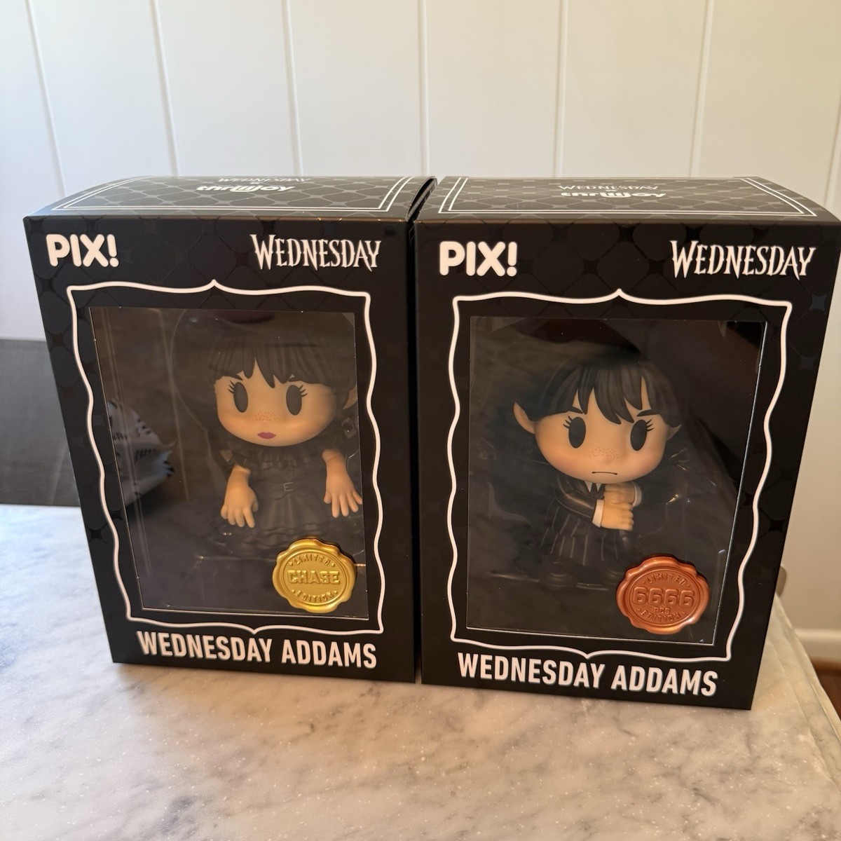 Thrilljoy PIX Wednesday Addams *CHASE* & Common Figure (Next Day