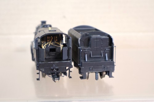 HORNBY R2228 RE NUMBERED LMS 2-8-0 CLASS 8F LOCOMOTIVE 8518 BOXED ol - Picture 6 of 9