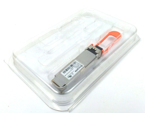 Ruckus E100G-QSFP-ESR4 Optic Transceiver Wireless 100GBASE-ESR4 QSFP+ - Picture 5 of 5