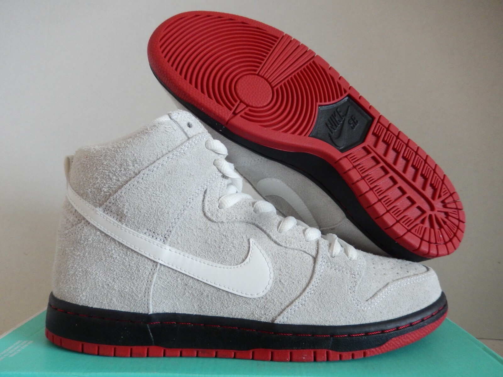 nike sb wolf in sheep's clothing