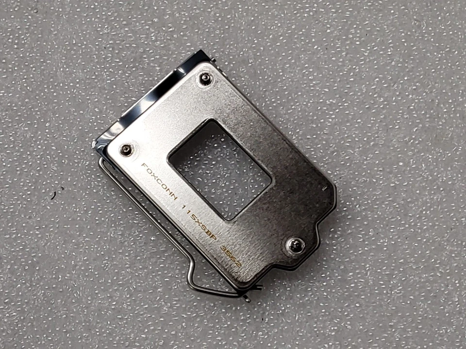 Carcaça de suporte de CPU Foxconn 115xsbp - Imagem 3 de 3