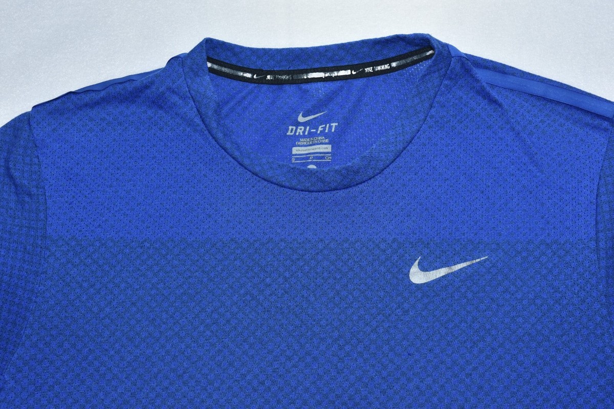 nike tailwind fit