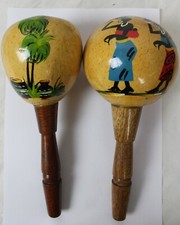 Hand-Painted Maracas In Coconut From Togo Circa 1990 - Africa