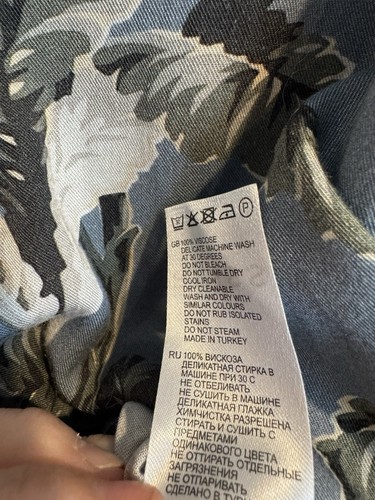 Camisa Reiss Manga Corta Para Hombre Grande Floral Hawaiana Palma Viscosa Mexicali Usada en Excelente Condición - Imagen 3 de 4