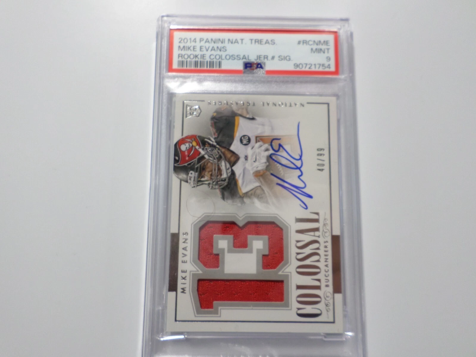 Mike Evans Panini National Treasures Rookie Colossal Jersey Number Signature #RCNME Base