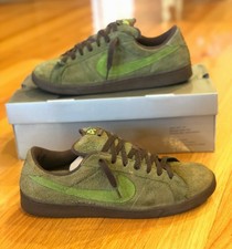 Oscar The Grouch Kids Shoes- Size 10 