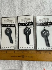 Blank House Key Diva Chevron Fashion LOT OF 3 KW1/66 Rhinestones Uncut Black
