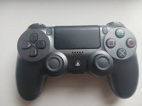 PlayStation 4 Slim Black 1TB + Controller 