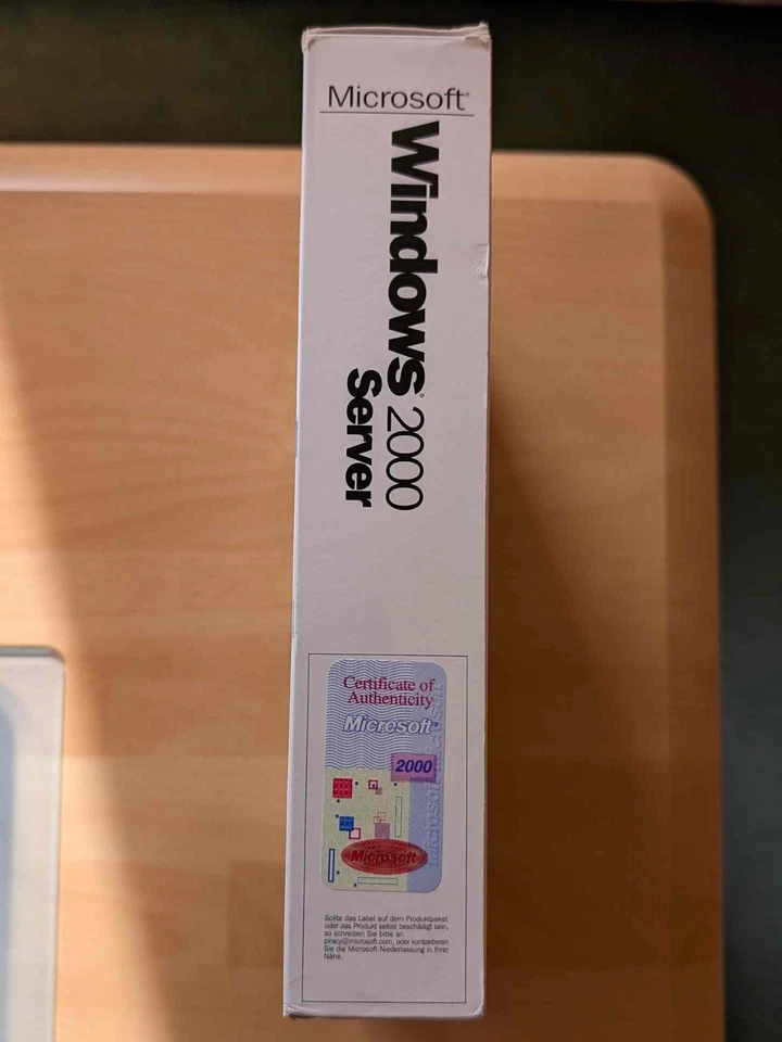 Windows 2000 Server mit Originalverpackung - Bild 2 von 4