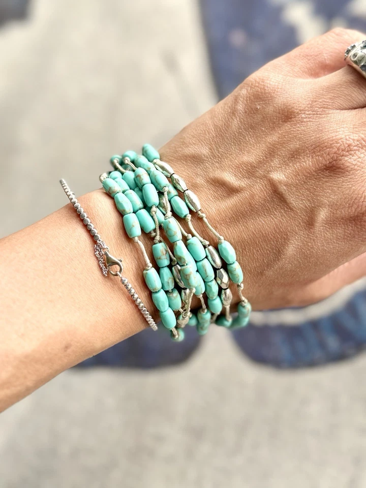 Pulsera con cuentas turquesa marca Lucky S/M Foto 3 de 3