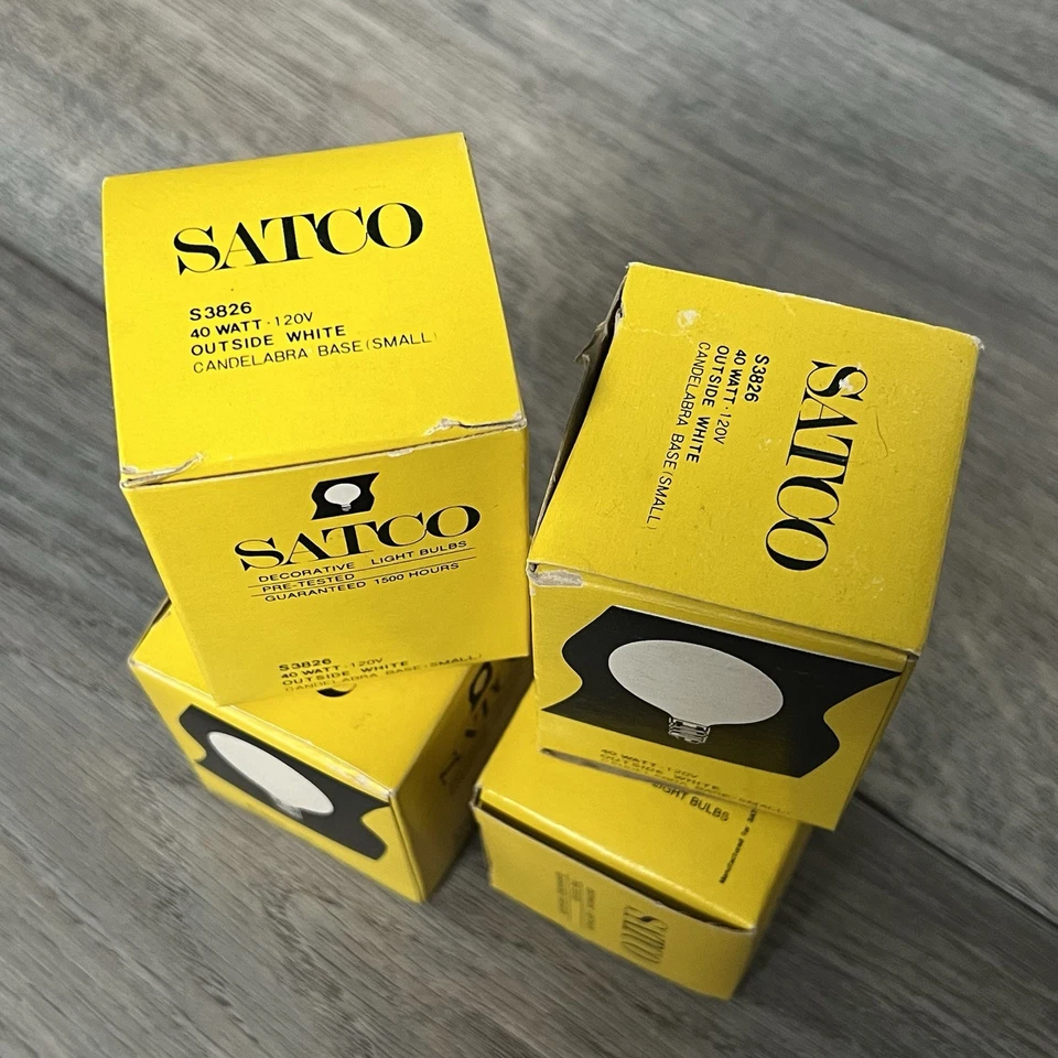 4x VTG SATCO 40 Watt White Candelabra Base (Small) Decorative Light Bulbs 120V - Image 2 of 3