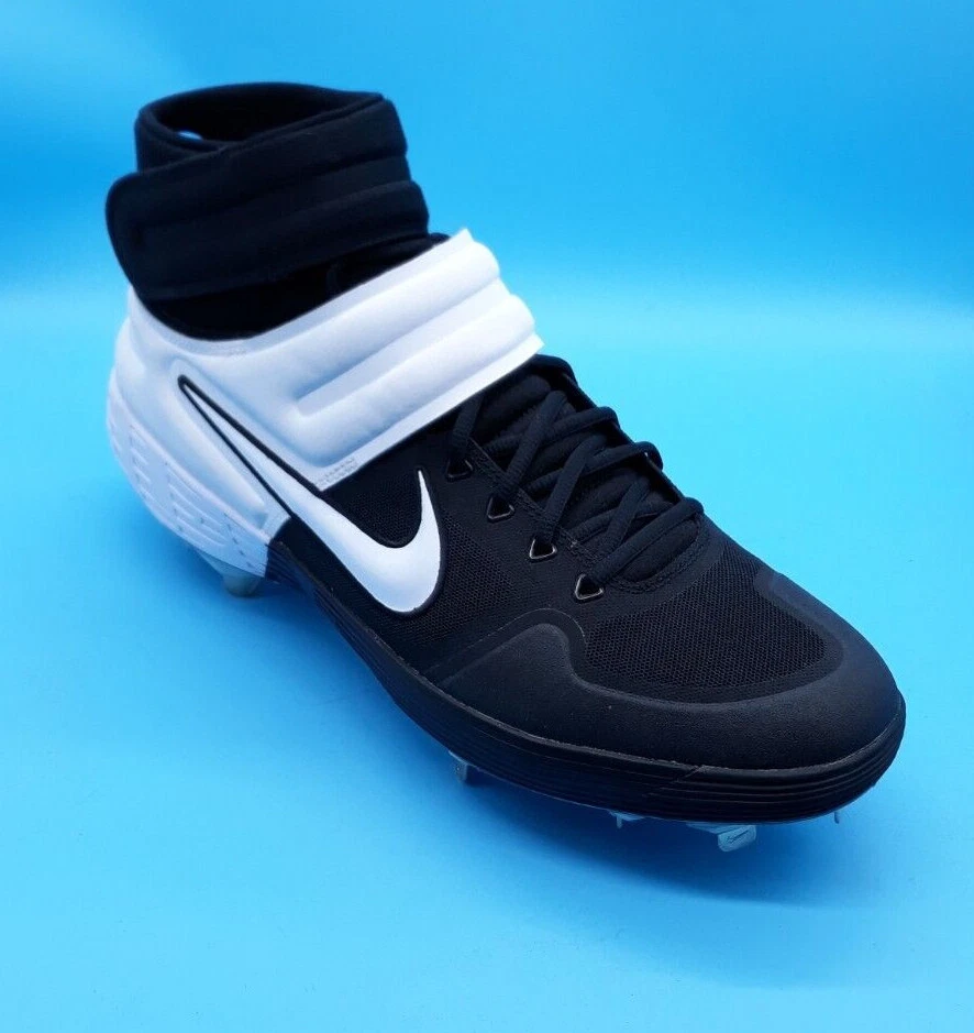 Hi top baseball best sale cleats