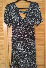 Boohoo Stretchy Black and White Dress 