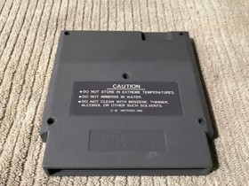 COMMANDO BY CAPCOM FOR NINTENDO NES WITH BOX GOOD CONDITION Ships Free!!