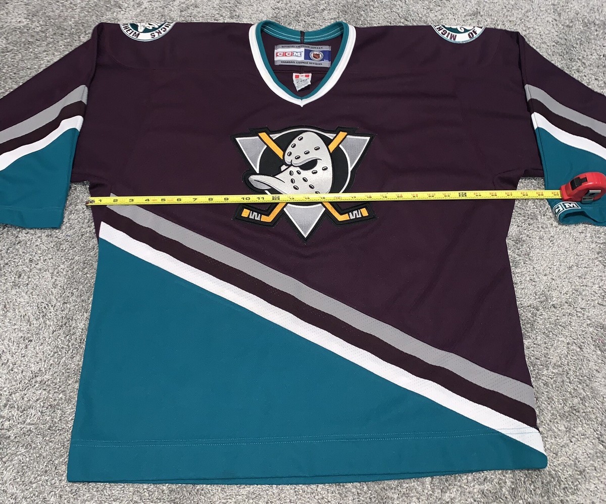 ANAHEIM MIGHTY DUCKS Logo Men Purple NHL Vintage 90s Hockey Jersey L CCM Maska