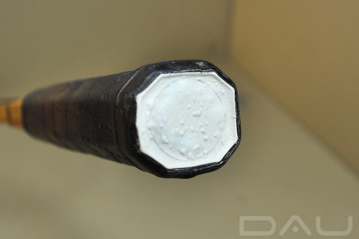 Raquette de tennis vintage donnay en bois avec presse tête
