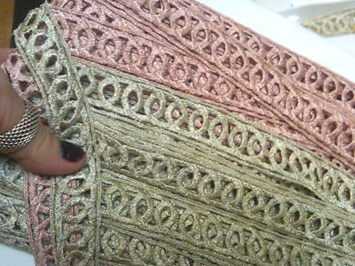 Vintage 1'' Venis Lace Trim 1yd Rayon 1yd Made in USA