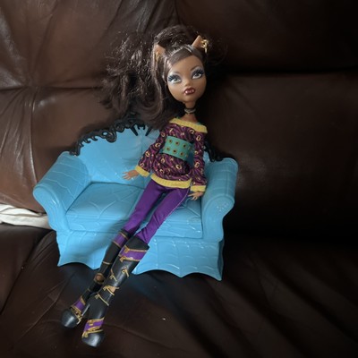 Mattel Monster High Clawdeen Sofa - Blau/Schwarz Gothic Und Puppe