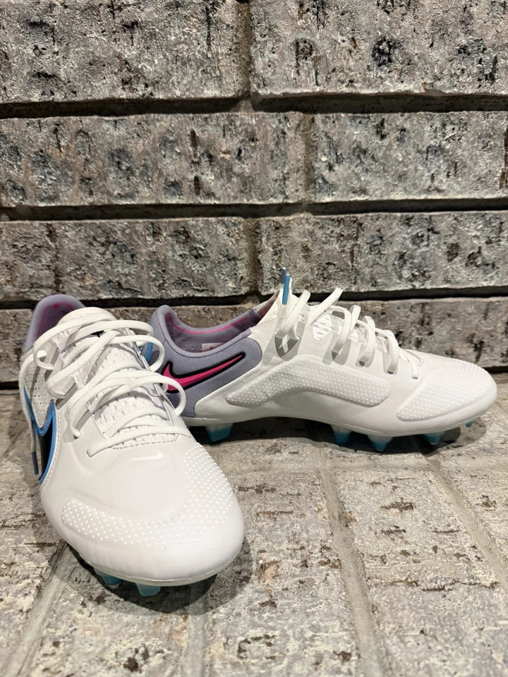 Nike Tiempo Legend 9 Elite SG AC Blast Men’s Soccer Cleats Low Top Lace Up White - Image 2 of 3