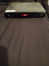 Zenith Digital TV Tuner Converter Box Model DTT901 No Remote
