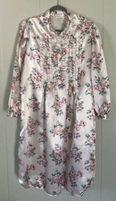 Vintage Silky Nightgown Size Medium Floral Cottage Grannycore