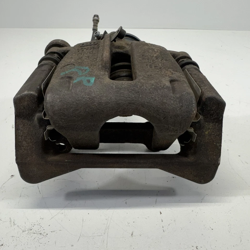 AUDI A6 QUATTRO 2013-2018 AWD suspensión trasera derecha disco pinza de freno OEM Foto 2 de 4