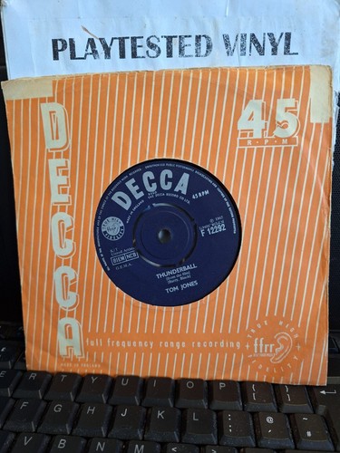 TOM JONES THUNDERBALL THEME FROM JAMES BOND 007 MOVIE VG DECCA 7" VINYL 45