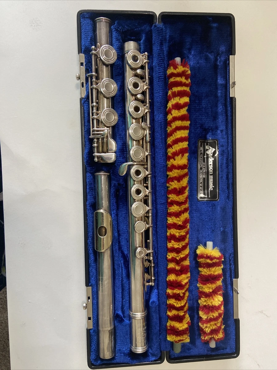 Gemeinhardt 50 Series Openhole Flute With Gold Lip Plate