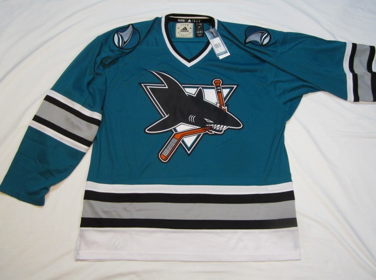 San Jose Sharks size 54 fits like size 56 Adidas TEAM CLASSICS NHL