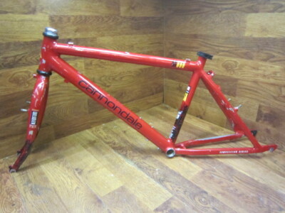 VINTAGE CANNONDALE M800 26