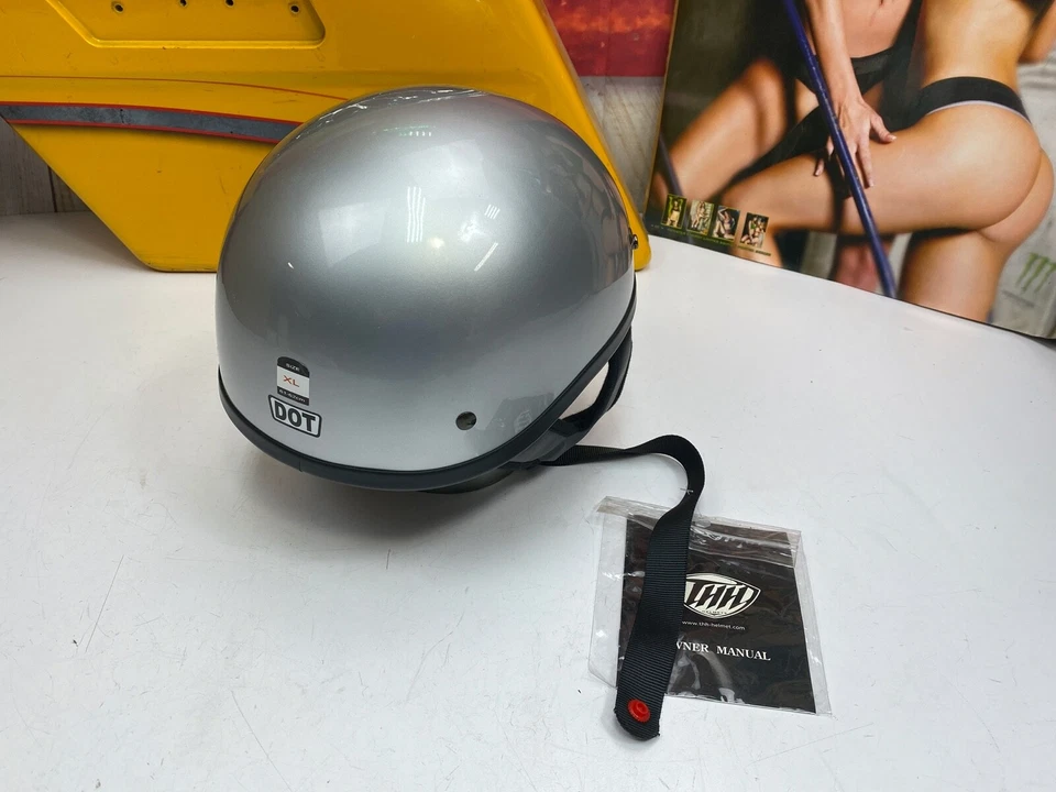 🔥THH T-70 Half Shell Cruiser Bicicleta de Calle Casco de Motocicleta Plateado X-Grande🔥 Foto 3 de 4