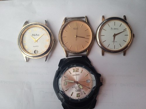 Lot De 4 Montres Vintage : Seiko, Casio, Philip Persio, Pierre Larnaud - Pour Pièces Ou Collection - Occasion